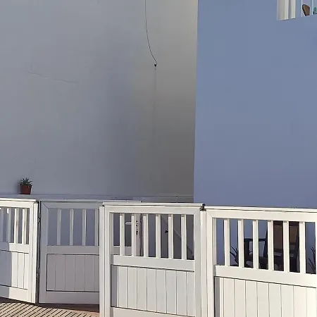 Appartamento Acogedor Miniestudio En Playa Honda (Lanzarote)